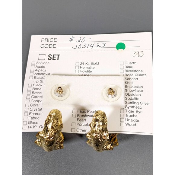 Vintage Karla Jordan Gold Tone Repousse Style Textured Bold Hoop Pierced Earring - Picture 5 of 7